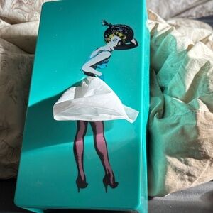 Retro Teal Tissue Box Holder